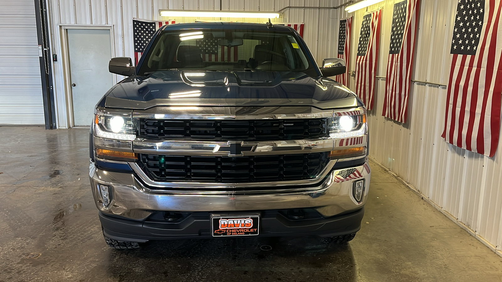 2018 Chevrolet Silverado 1500 LT 8