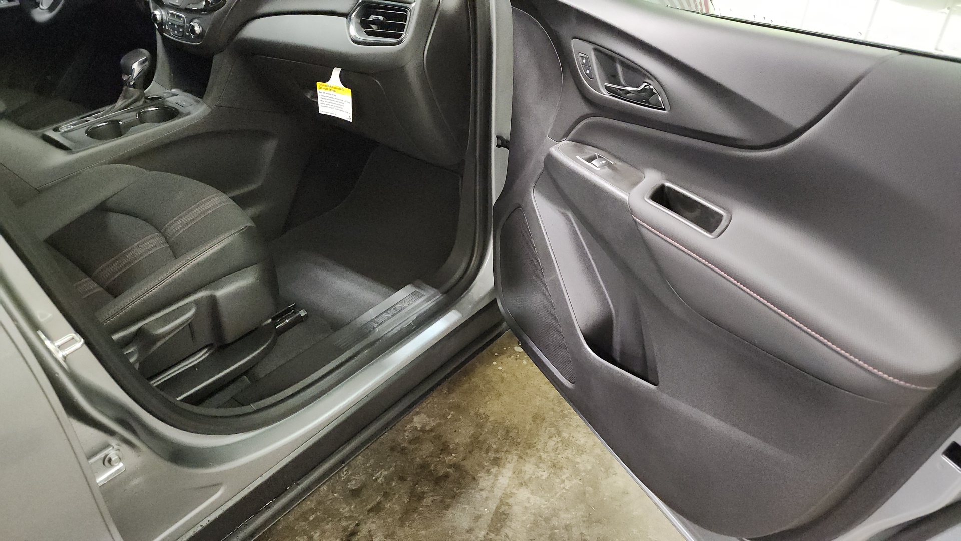 2024 Chevrolet Equinox RS 21