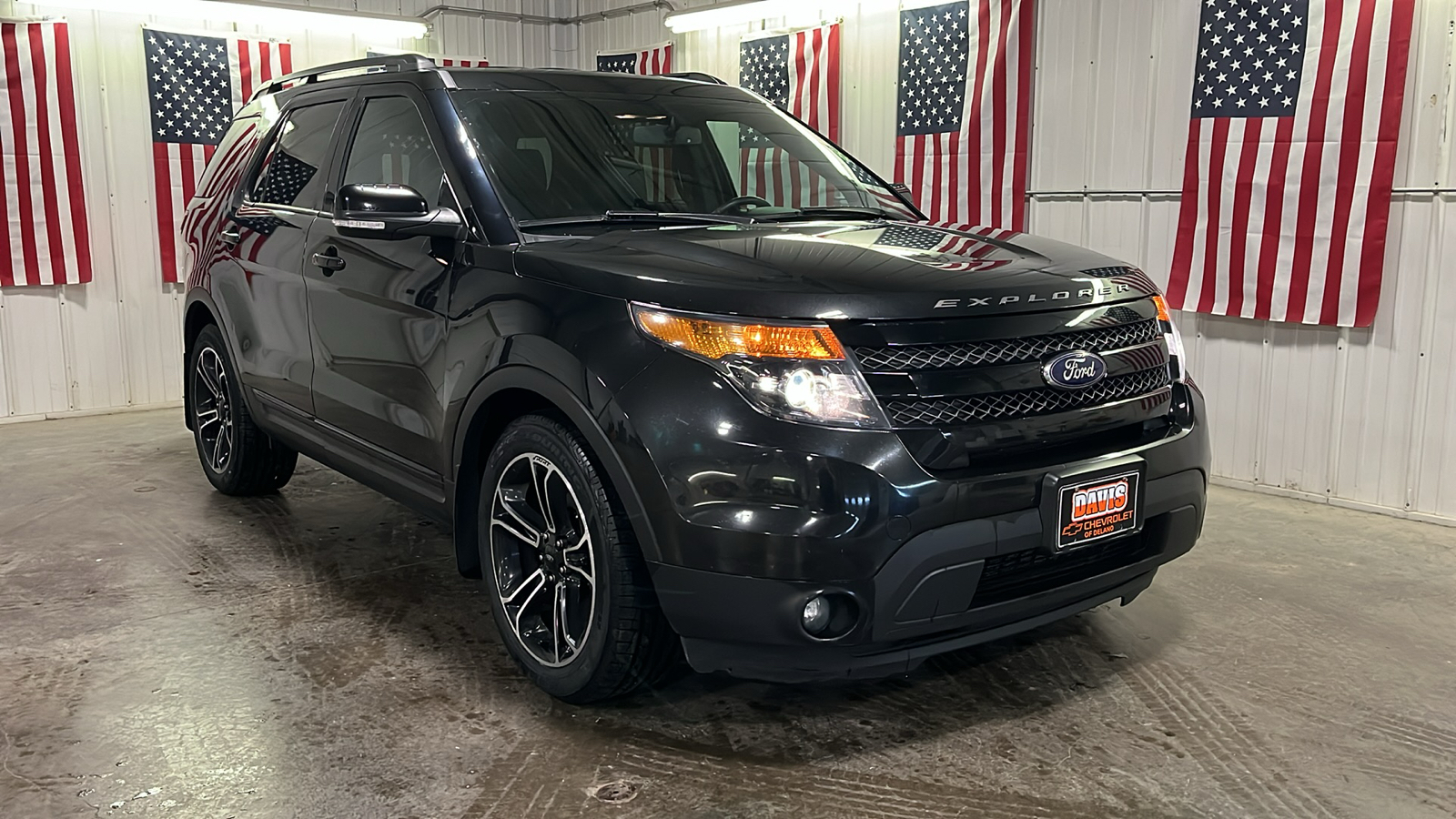 2015 Ford Explorer Sport 1