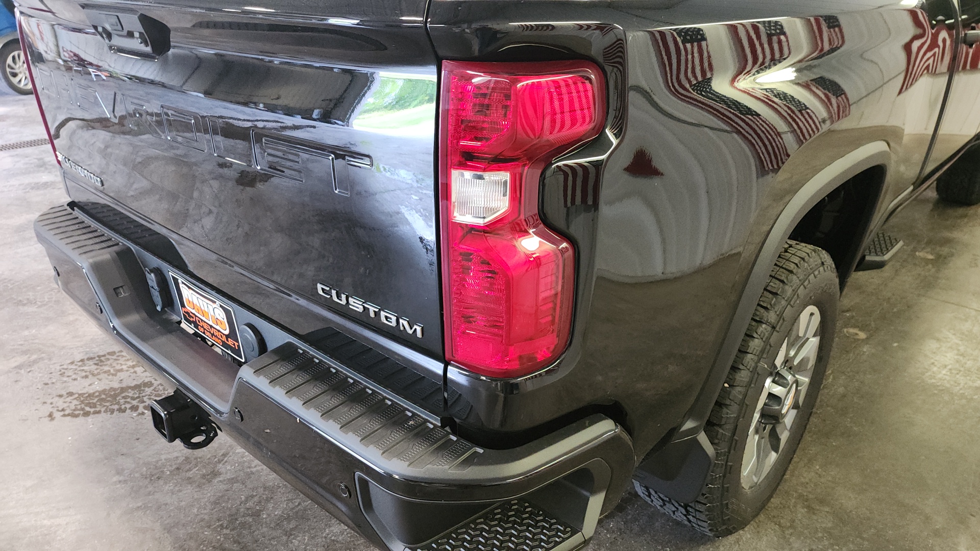 2024 Chevrolet Silverado 2500HD Custom 8