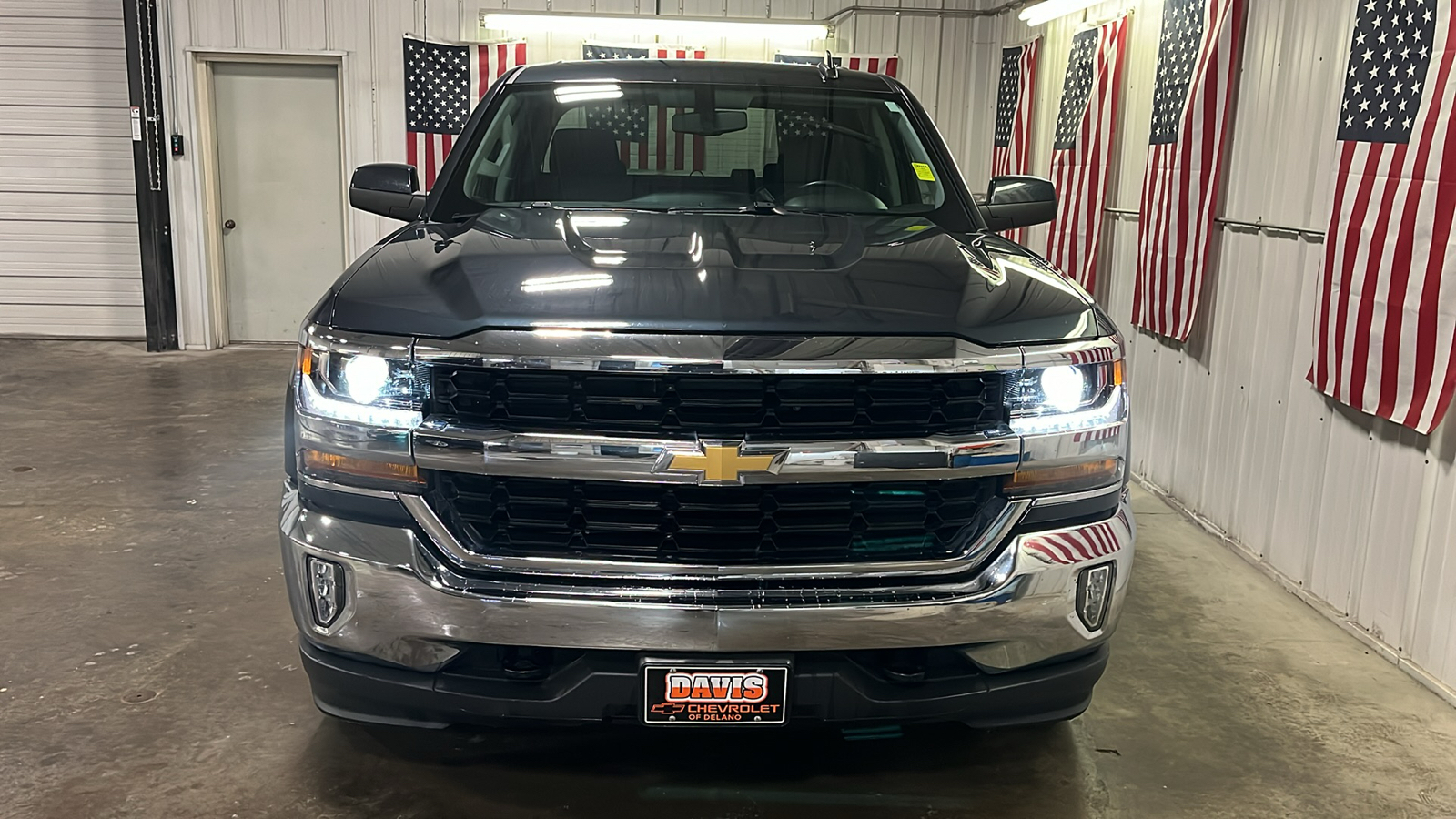 2018 Chevrolet Silverado 1500 LT 8