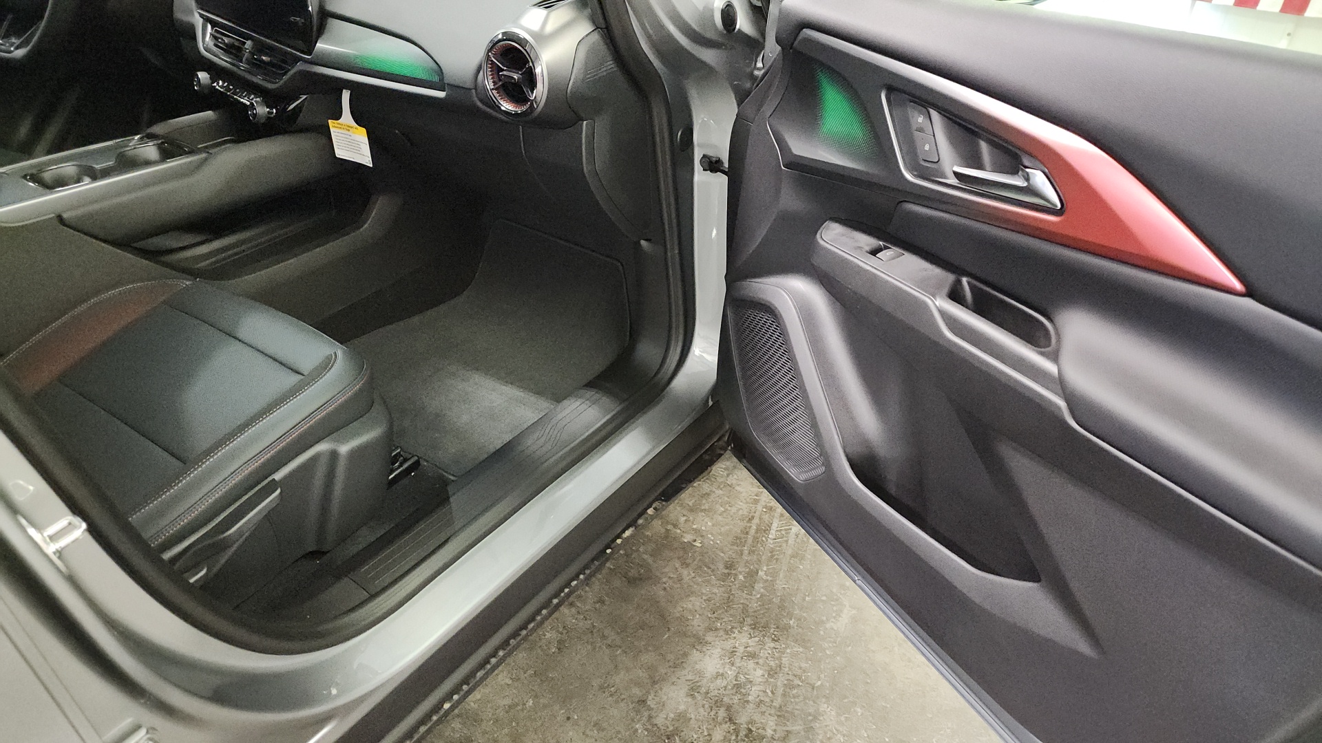 2024 Chevrolet Equinox EV RS 21