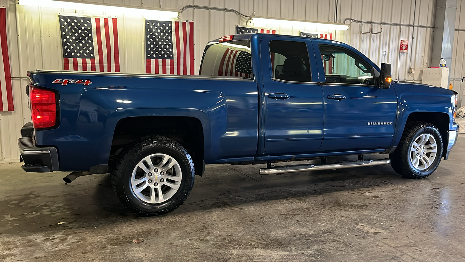 2015 Chevrolet Silverado 1500 LT 2