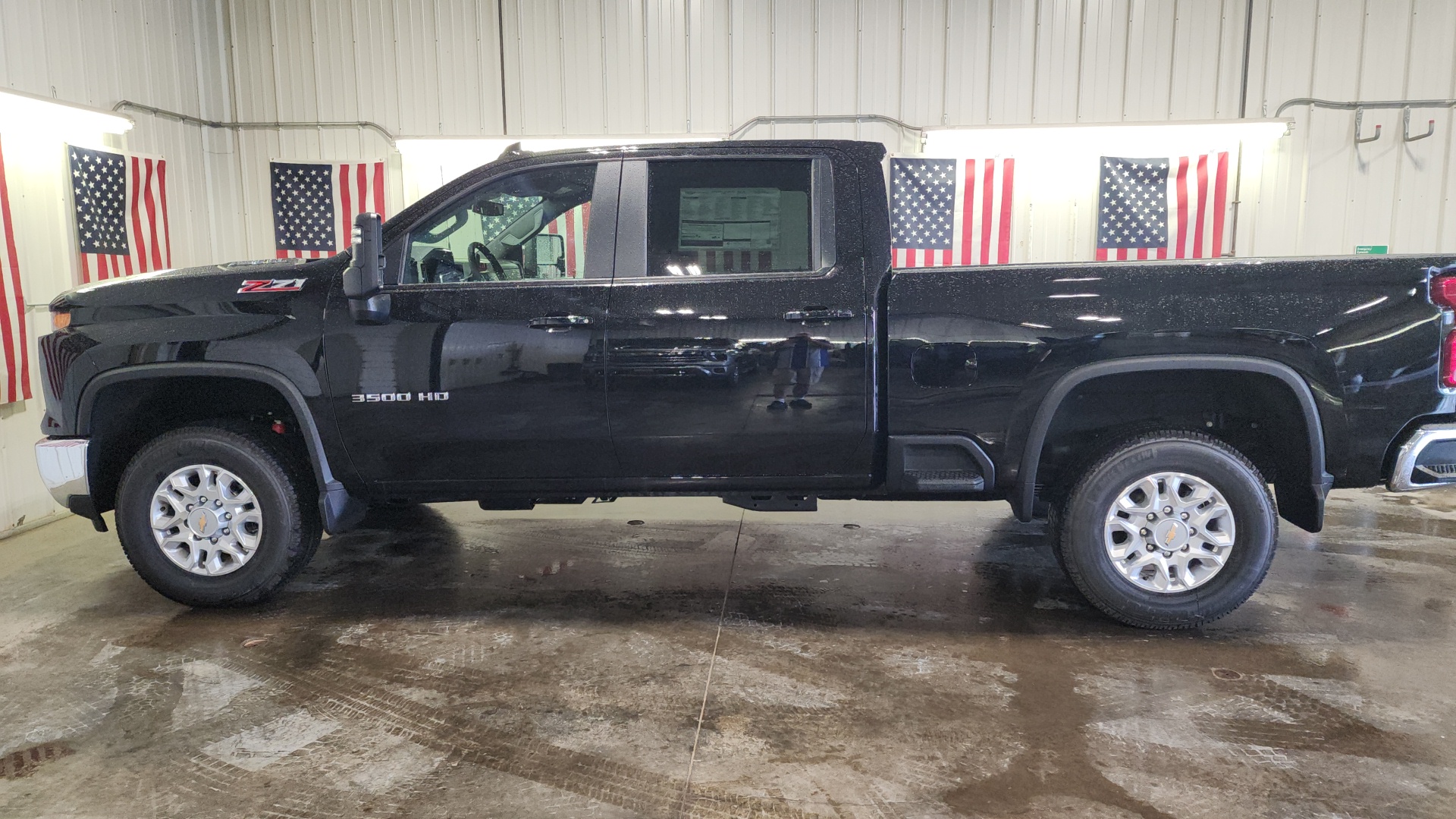 2024 Chevrolet Silverado 3500HD LT 4