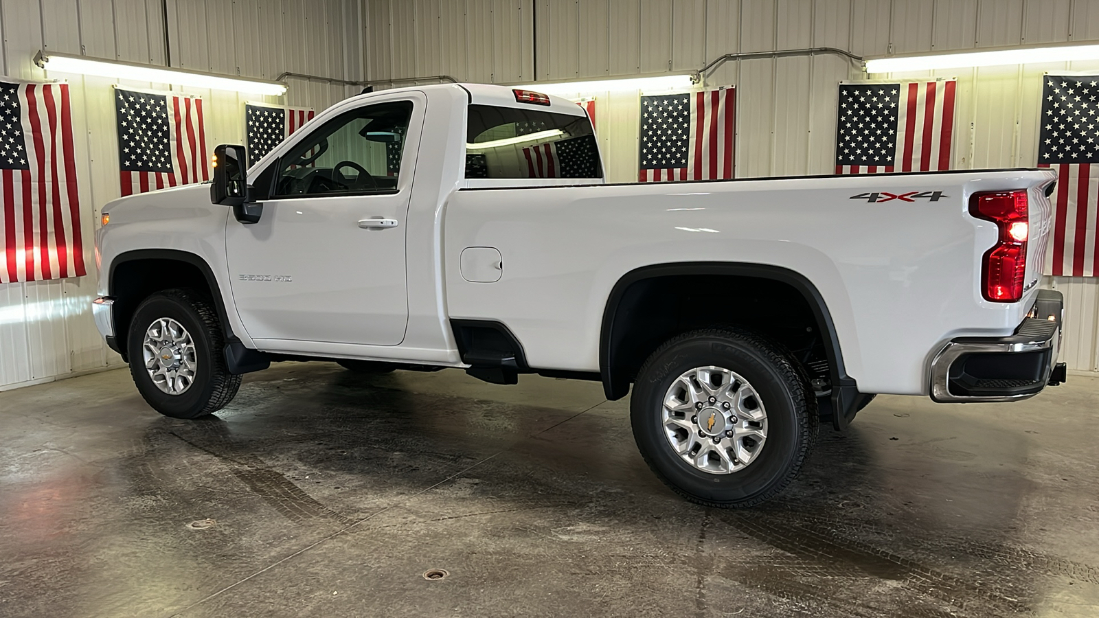 2025 Chevrolet Silverado 3500HD LT 9