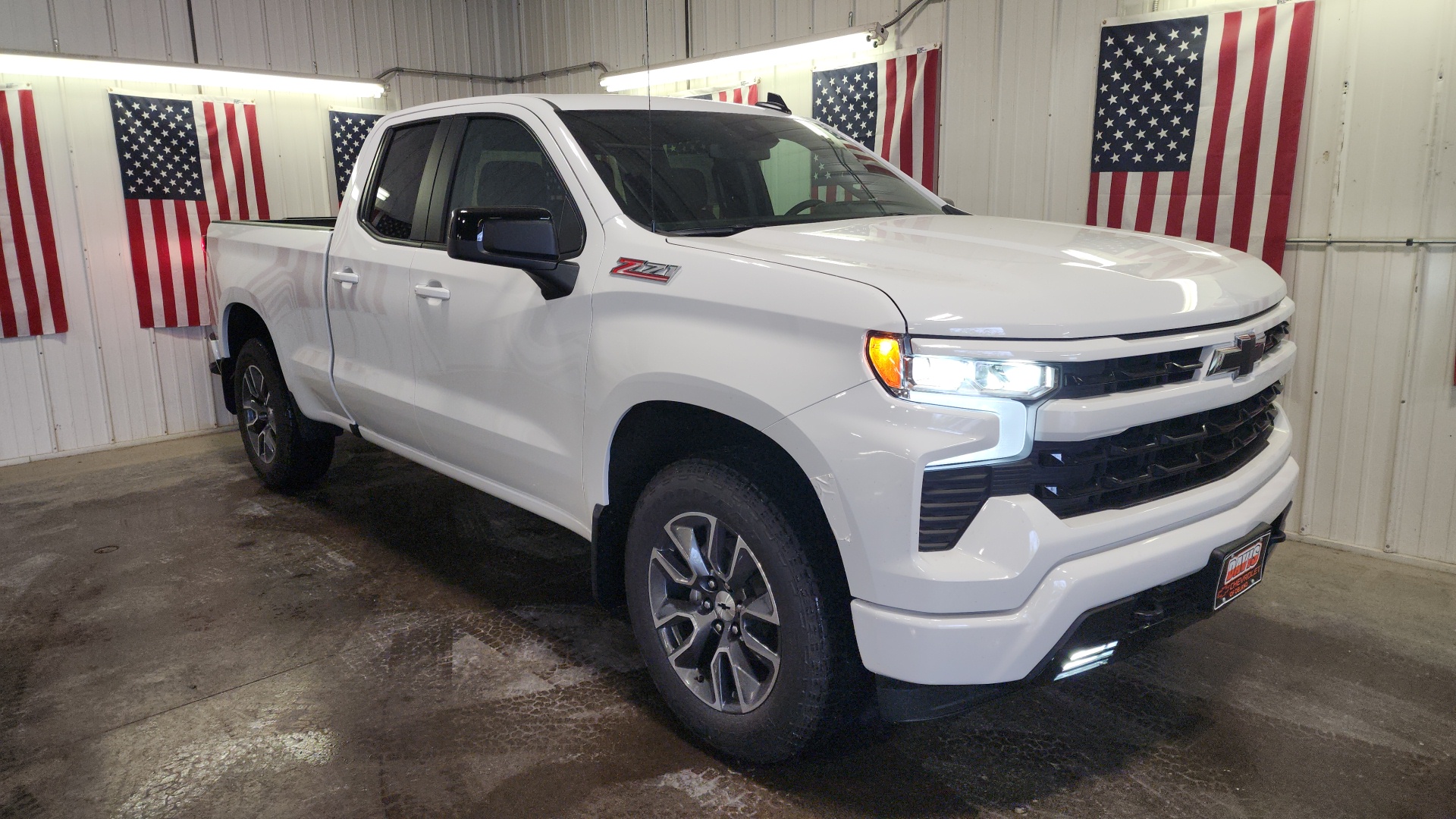 2024 Chevrolet Silverado 1500 RST 1