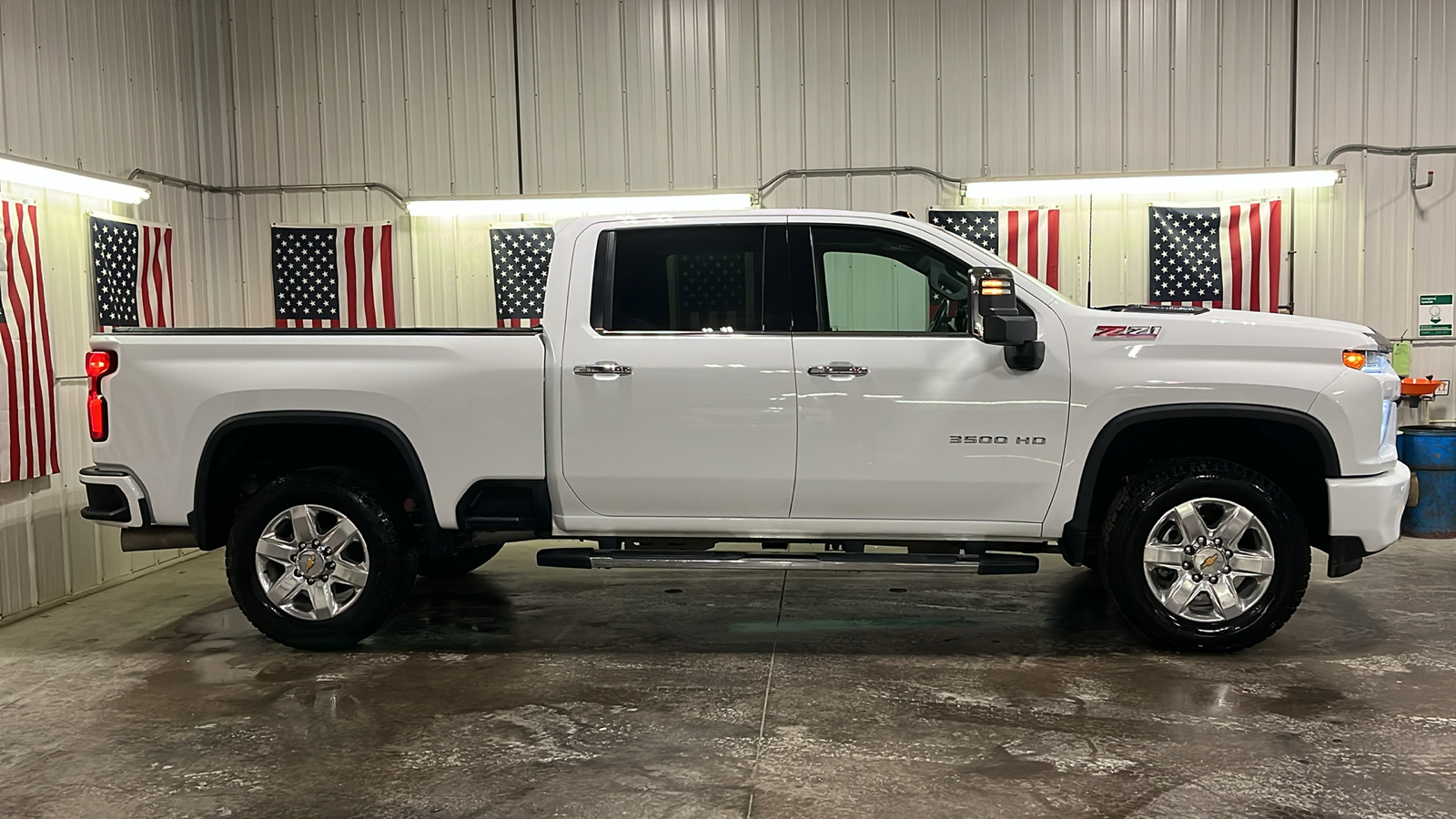 2021 Chevrolet Silverado 3500HD LTZ 2