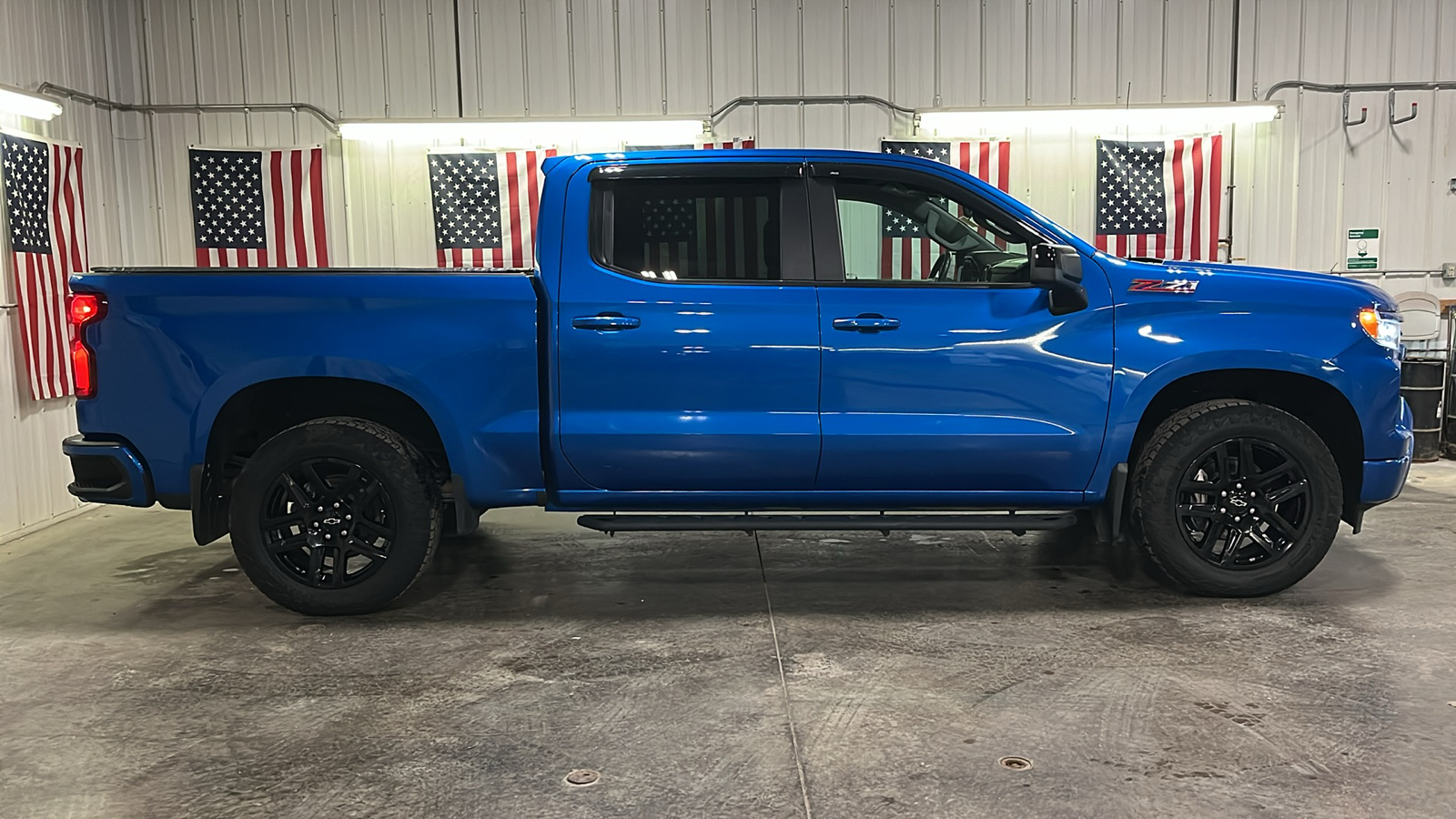 2022 Chevrolet Silverado 1500 RST 2