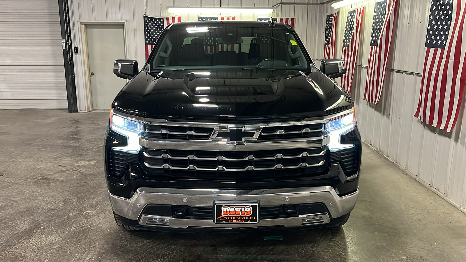 2022 Chevrolet Silverado 1500 LTZ 8