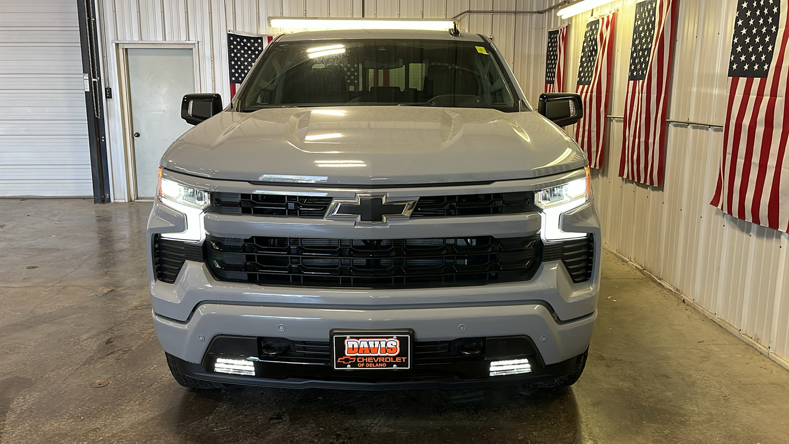 2024 Chevrolet Silverado 1500 RST 8