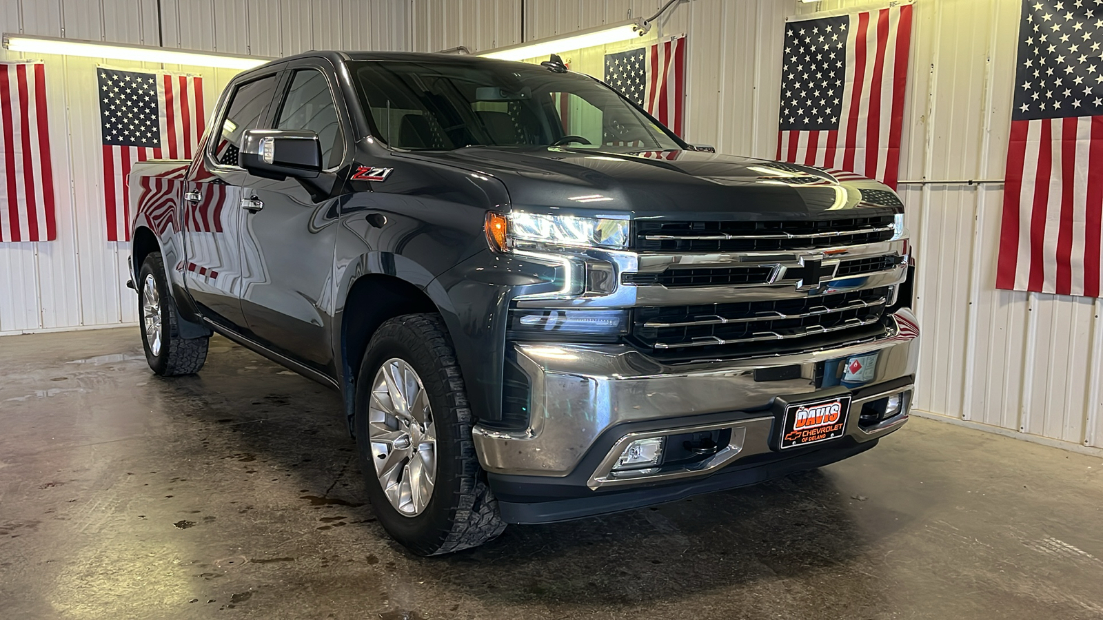 2020 Chevrolet Silverado 1500 LTZ 1