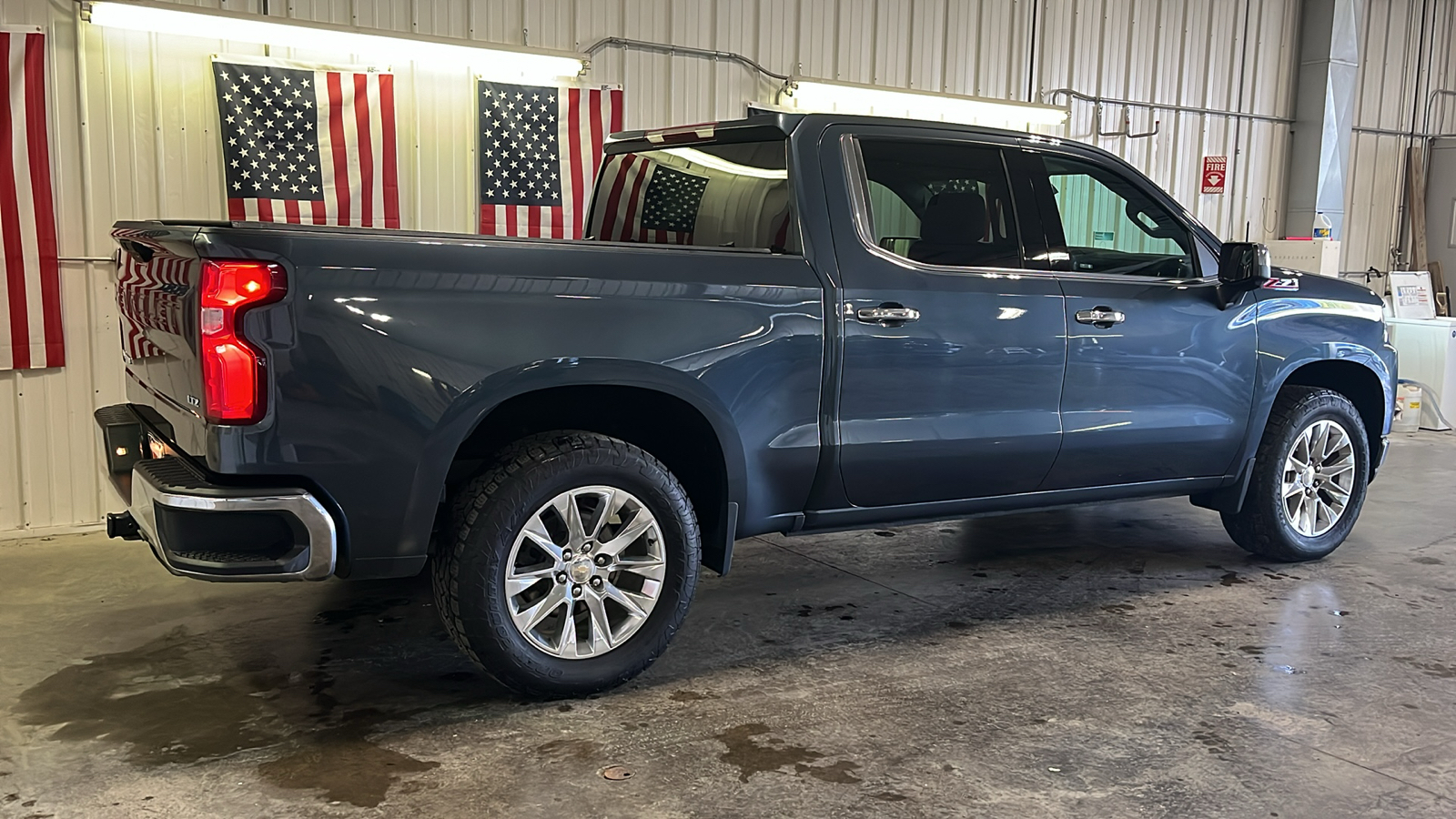 2020 Chevrolet Silverado 1500 LTZ 3