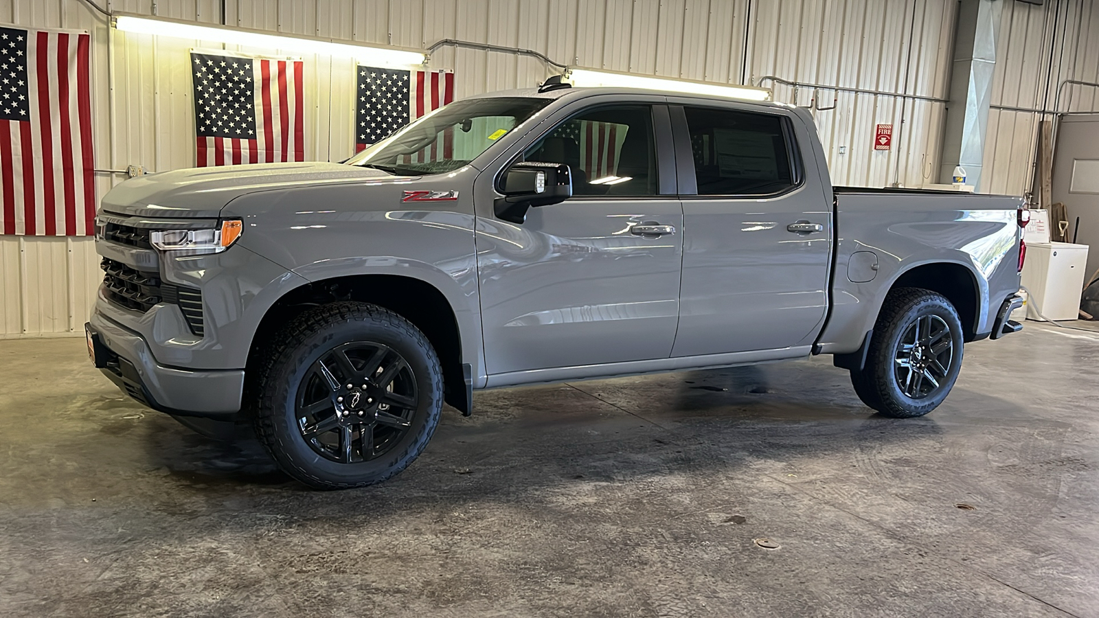 2025 Chevrolet Silverado 1500 RST 7