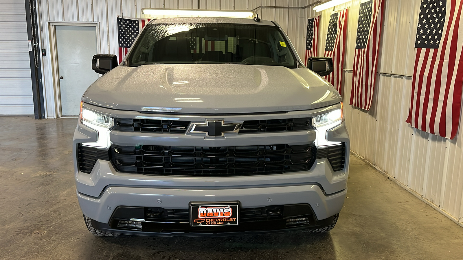 2025 Chevrolet Silverado 1500 RST 8