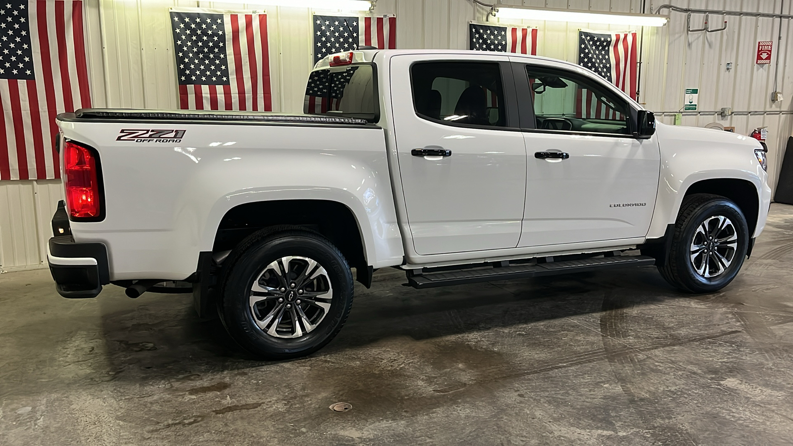 2021 Chevrolet Colorado 4WD Z71 3