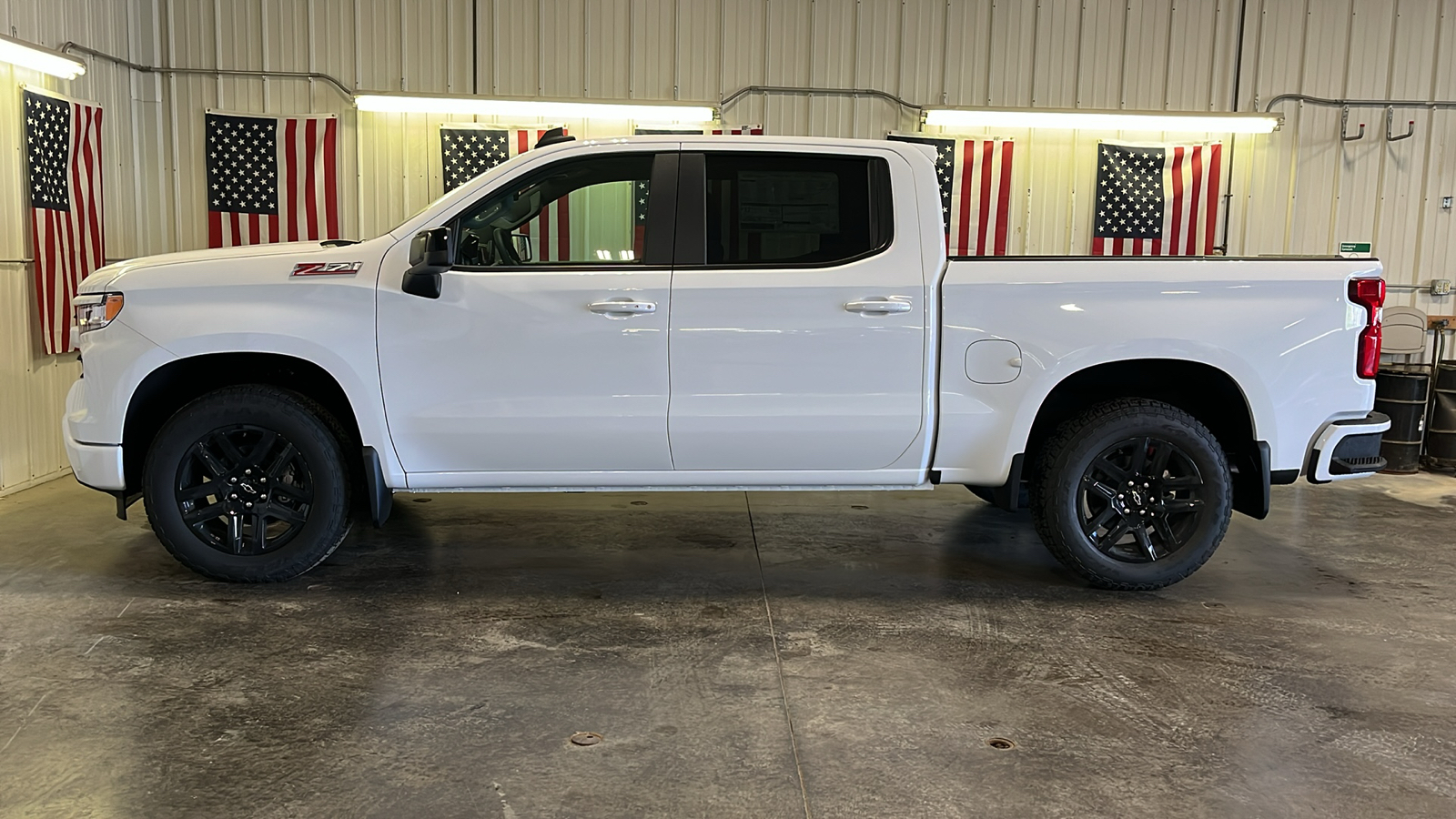 2025 Chevrolet Silverado 1500 RST 6