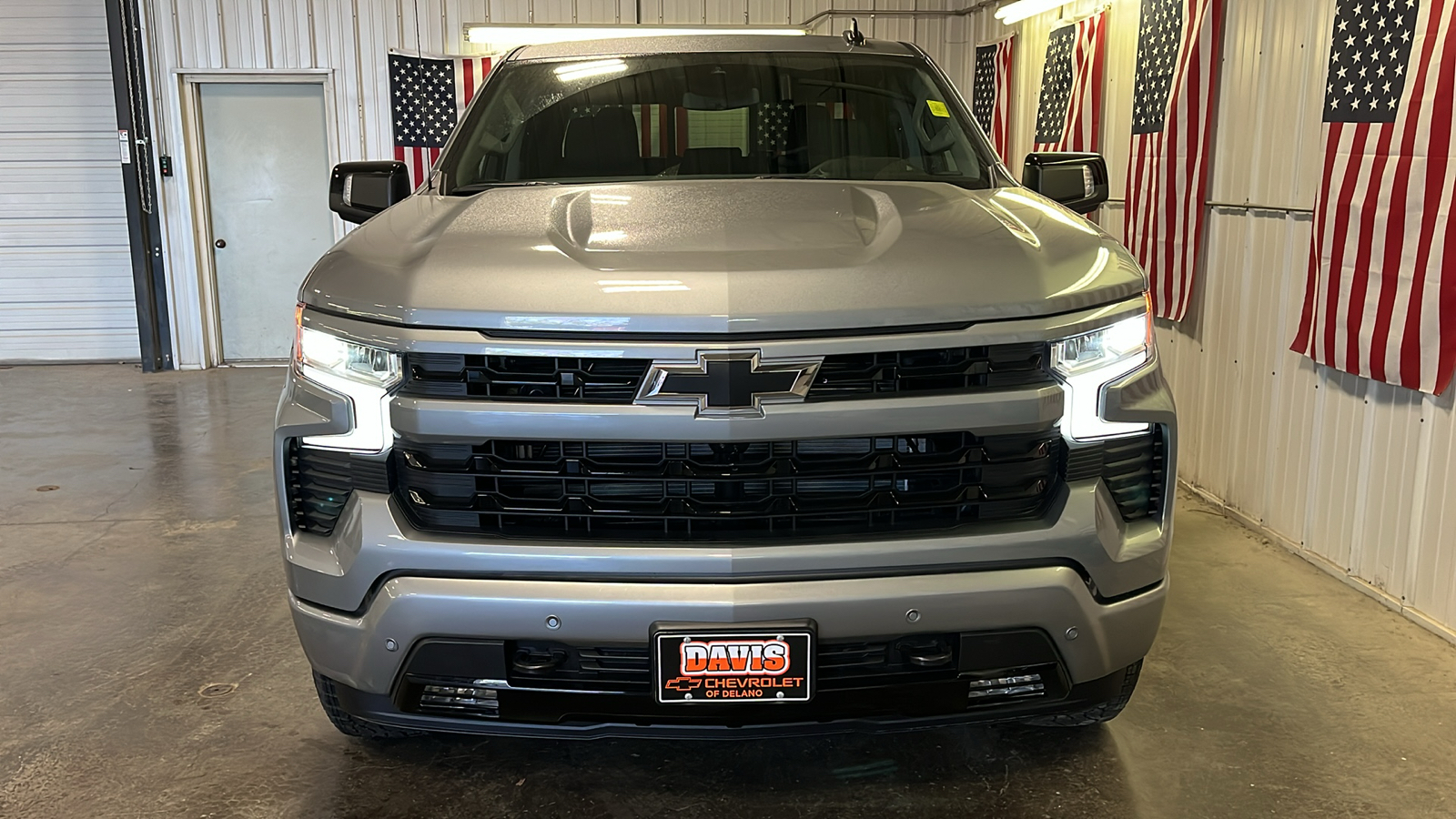 2025 Chevrolet Silverado 1500 RST 8