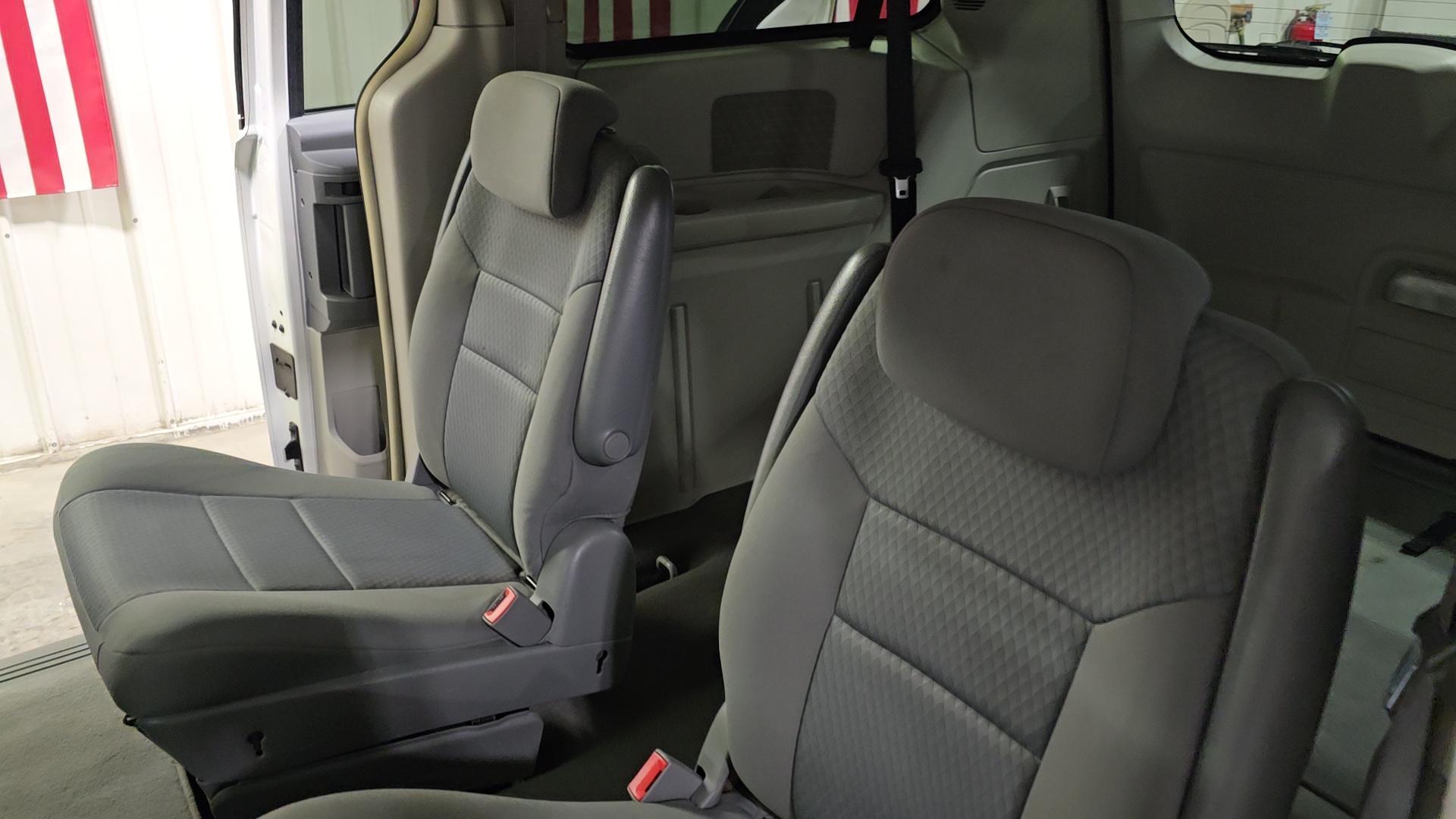 2010 Chrysler Town & Country Touring 12