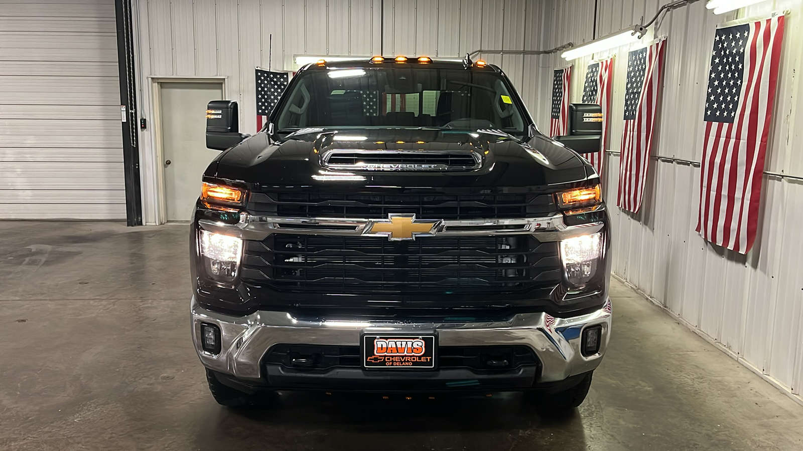 2024 Chevrolet Silverado 3500HD LT 8