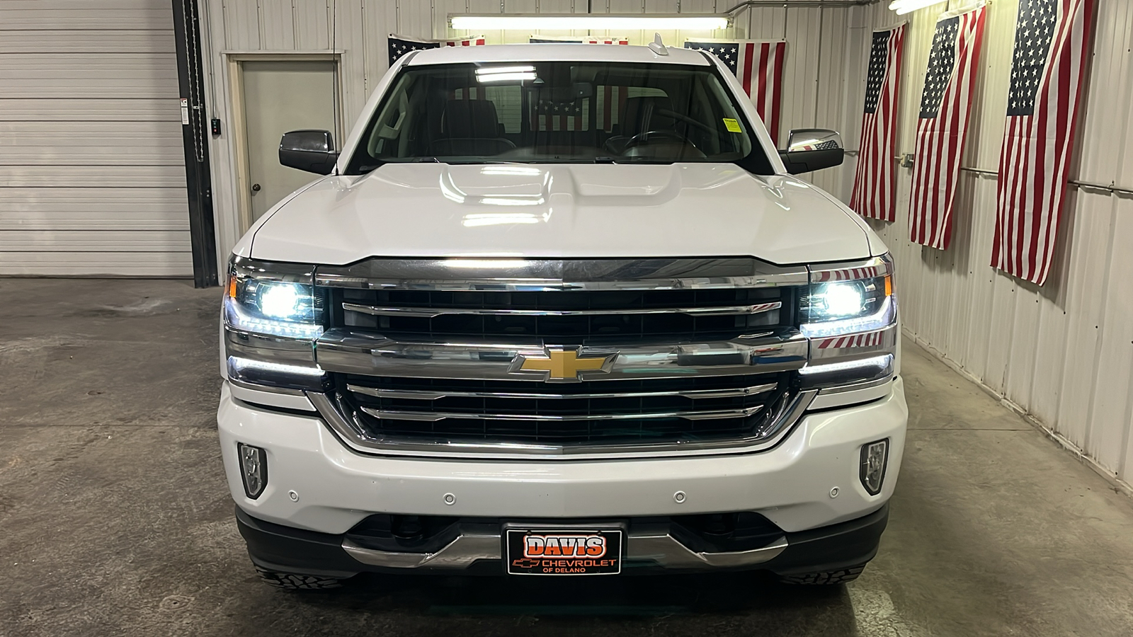 2016 Chevrolet Silverado 1500 High Country 8