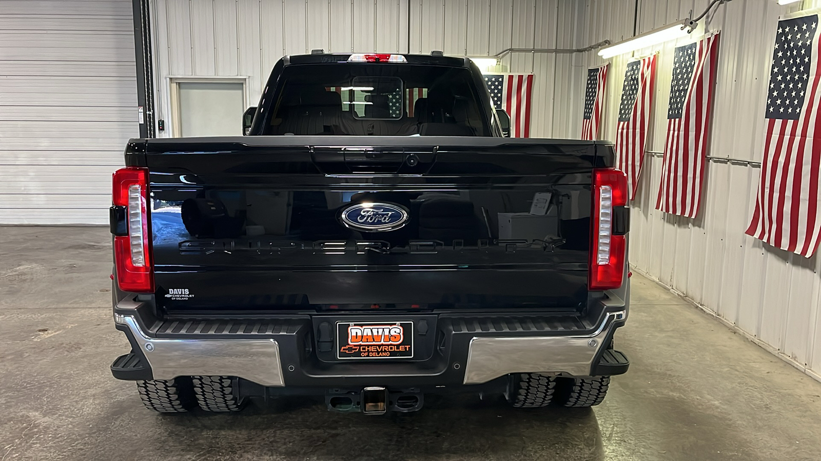 2023 Ford Super Duty F-450 DRW LARIAT 4