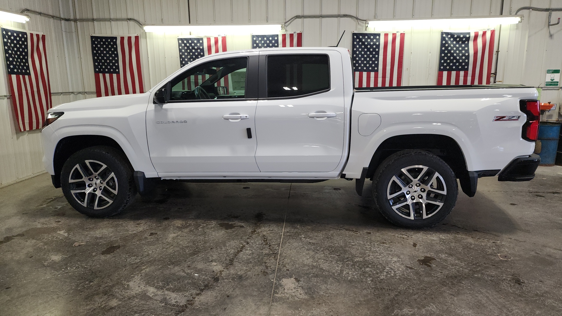 2024 Chevrolet Colorado 4WD Z71 3