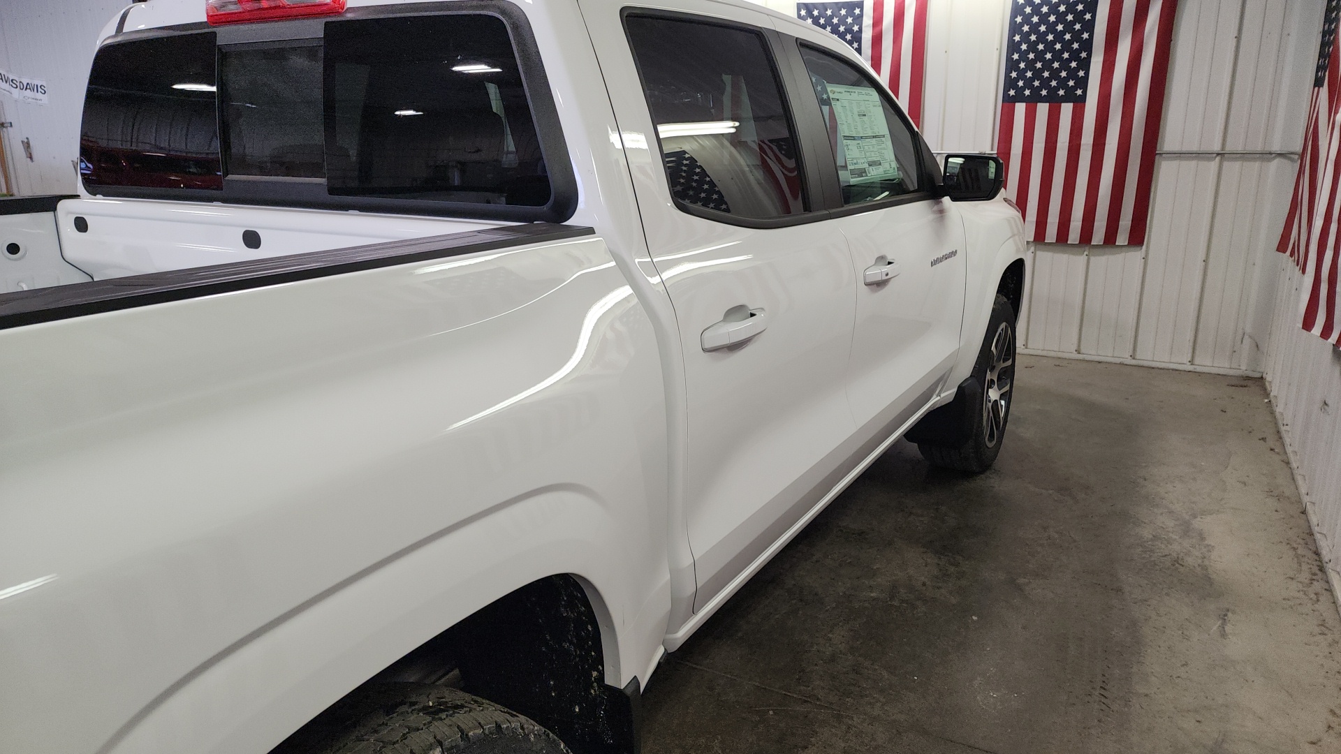 2024 Chevrolet Colorado 4WD Z71 9