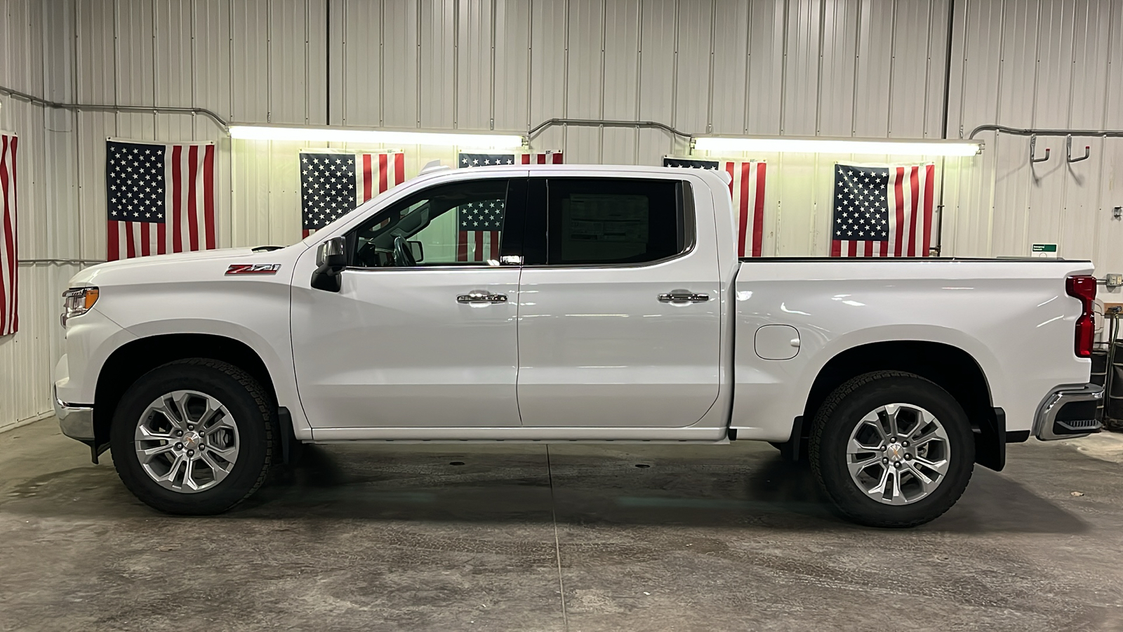 2025 Chevrolet Silverado 1500 LTZ 6