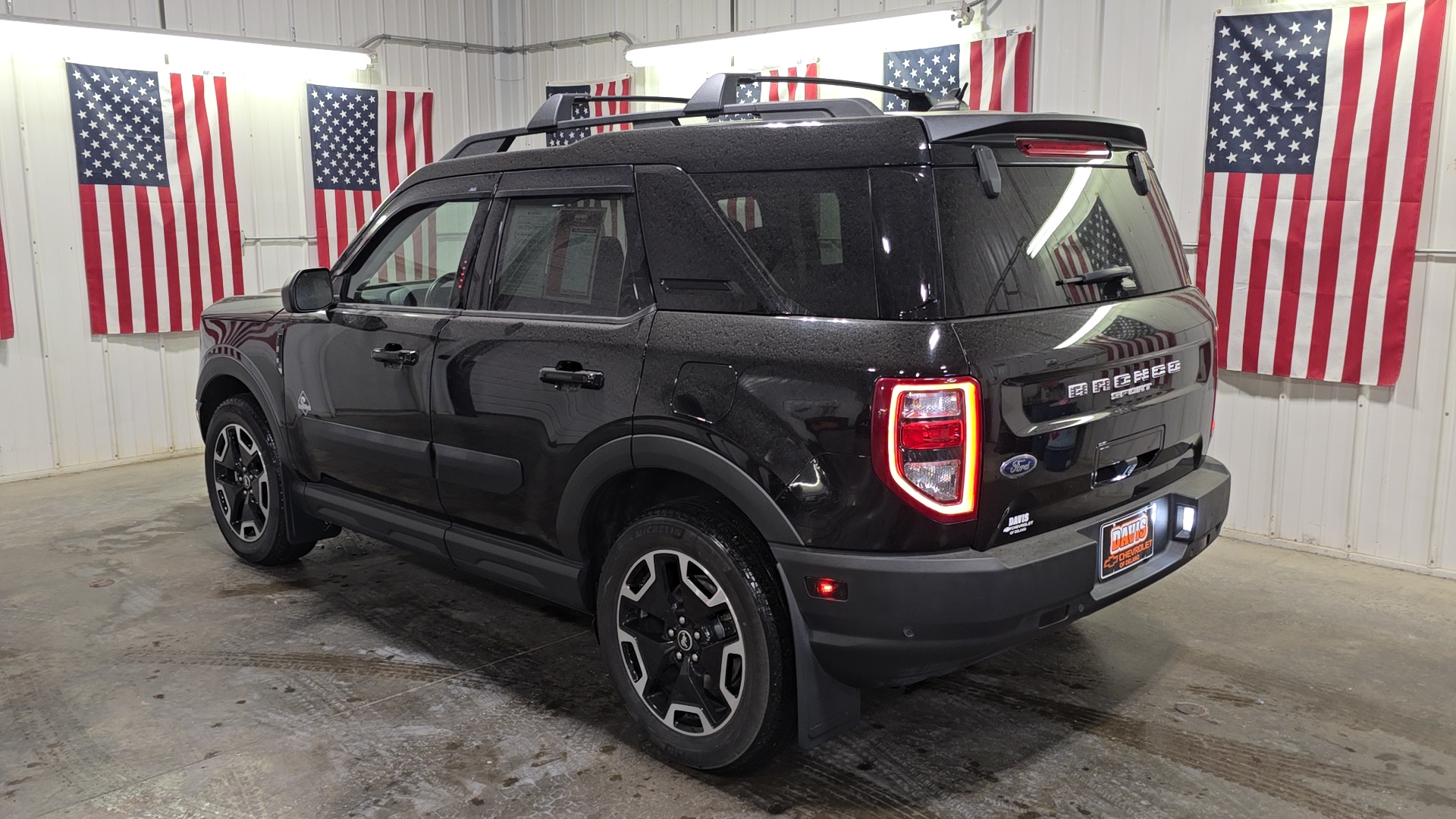 2021 Ford Bronco Sport Outer Banks 2