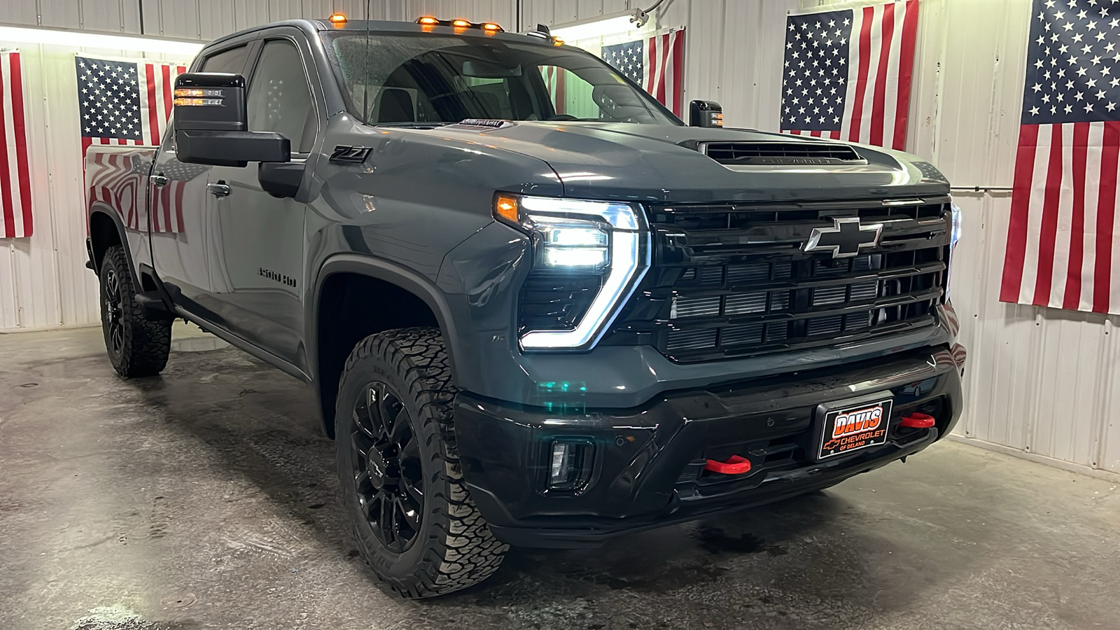 2025 Chevrolet Silverado 3500HD LT 1