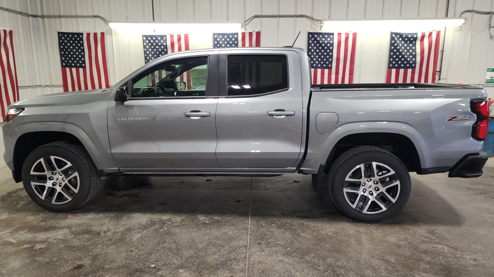 2024 Chevrolet Colorado 4WD Z71 3