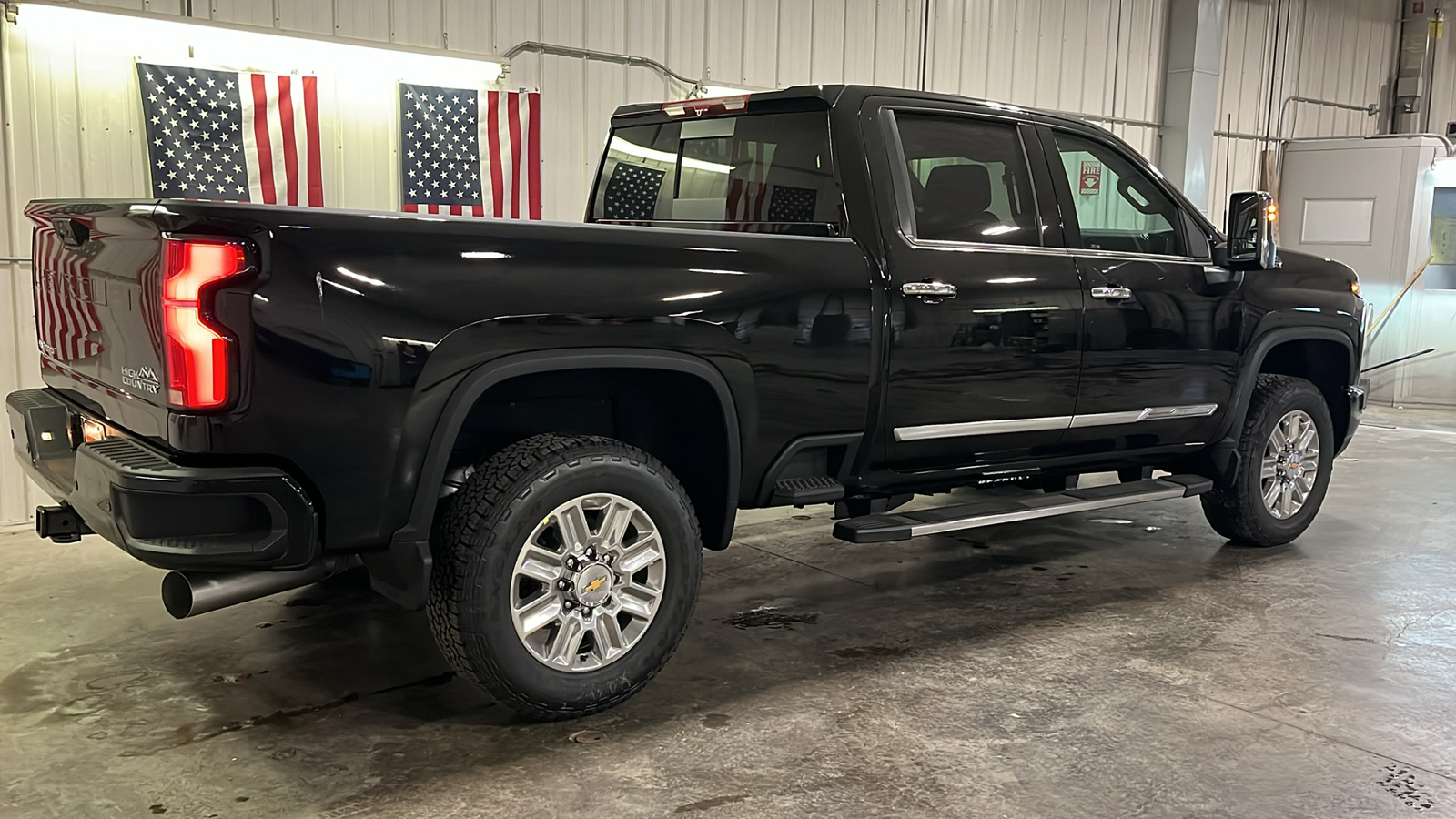 2025 Chevrolet Silverado 3500HD High Country 3