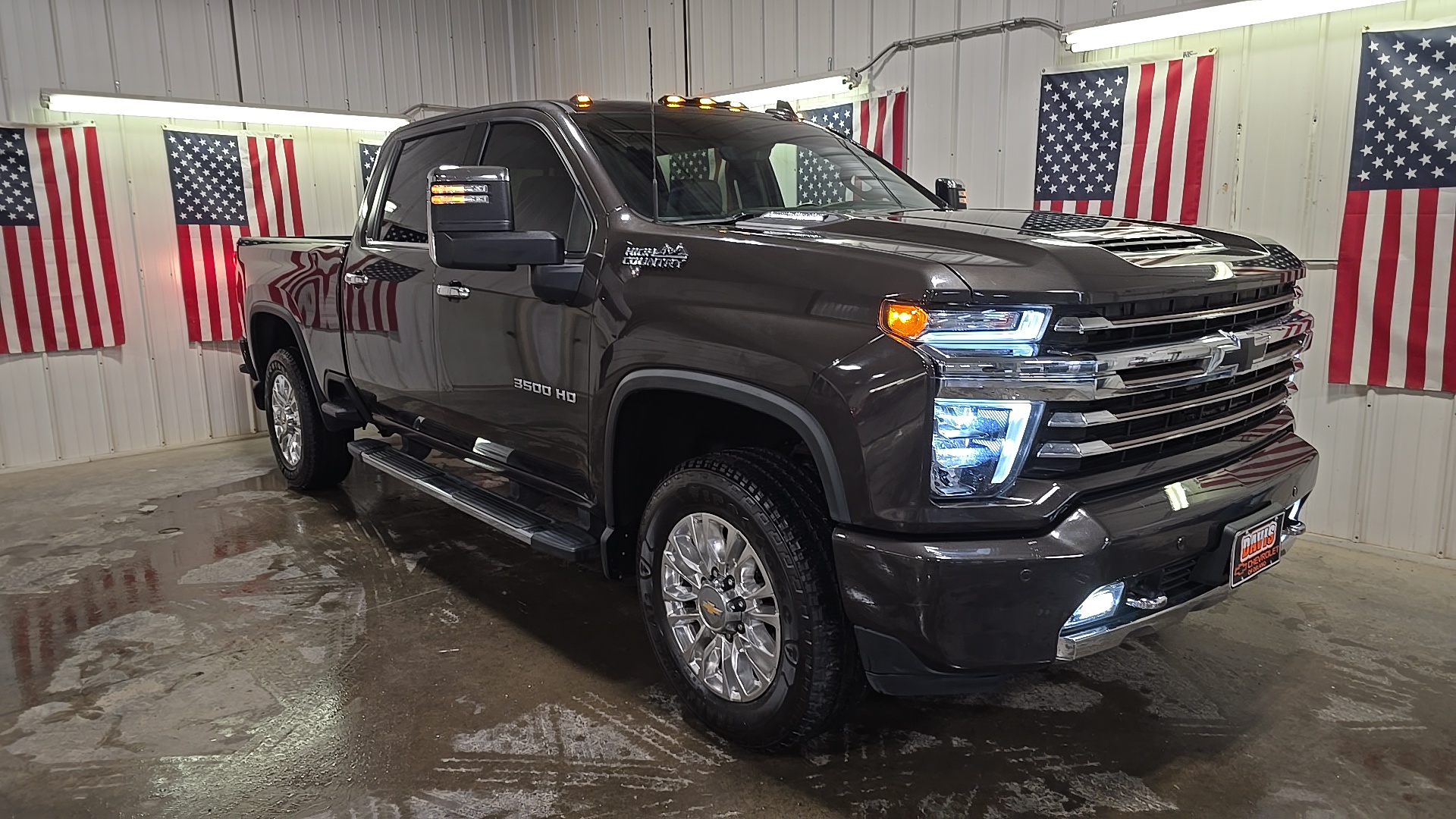 2021 Chevrolet Silverado 3500HD High Country 1