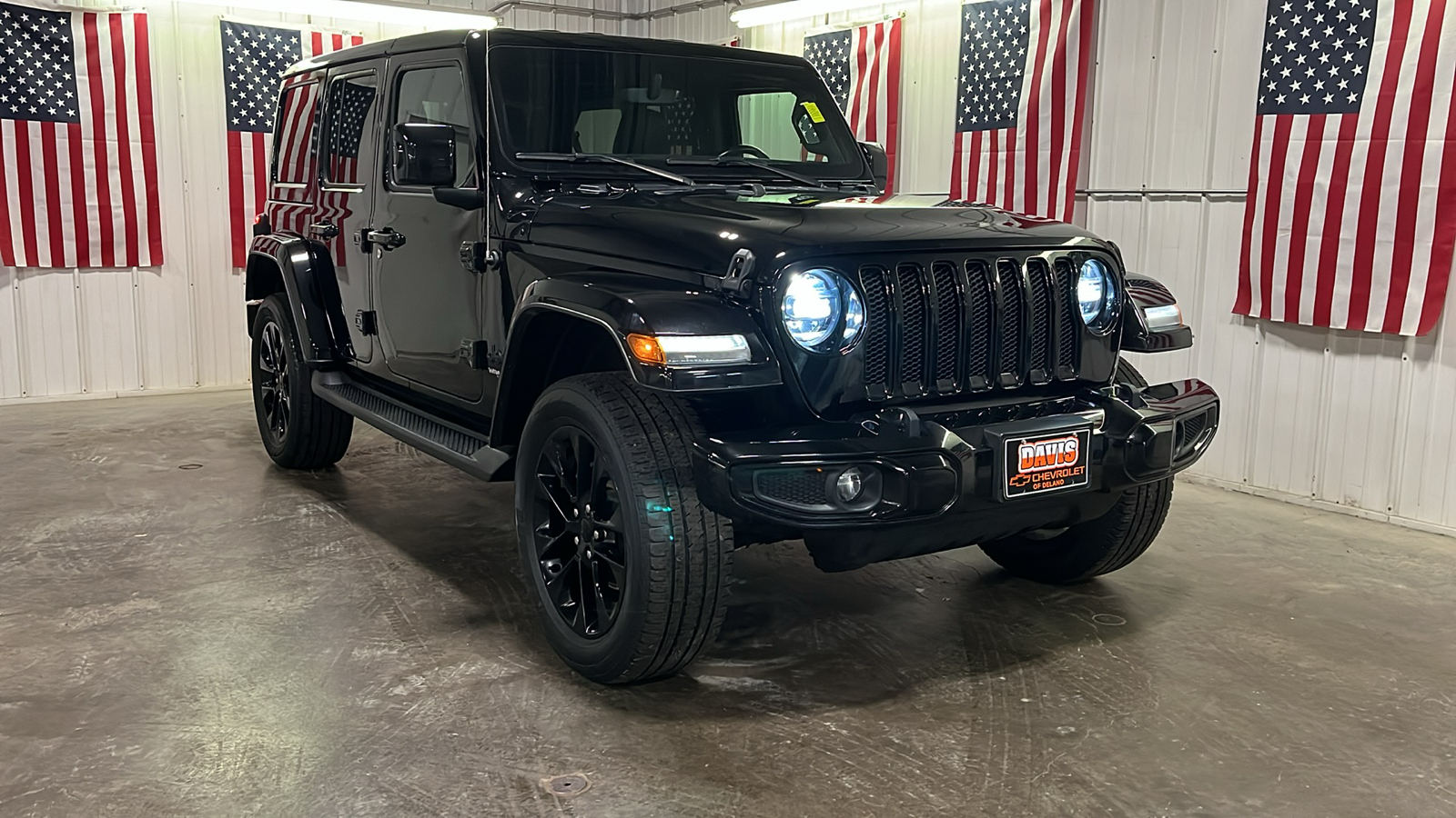 2021 Jeep Wrangler Unlimited Sahara High Altitude 1