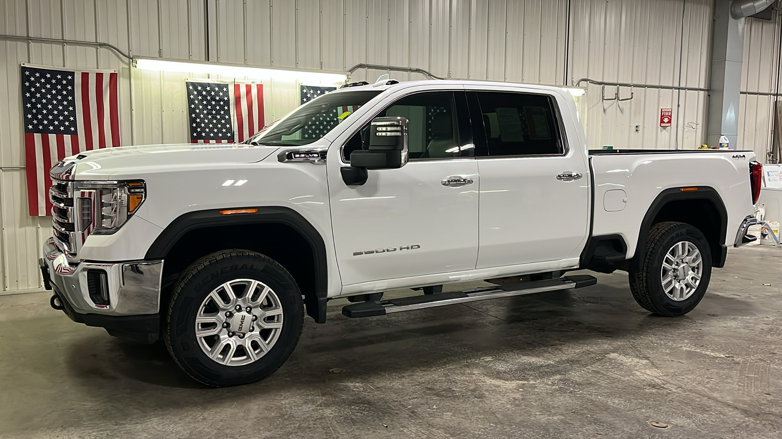 2023 GMC Sierra 2500HD SLT 7