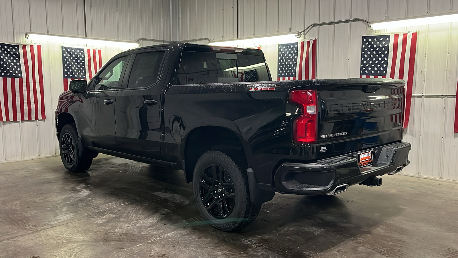 2025 Chevrolet Silverado 1500 LT Trail Boss 5