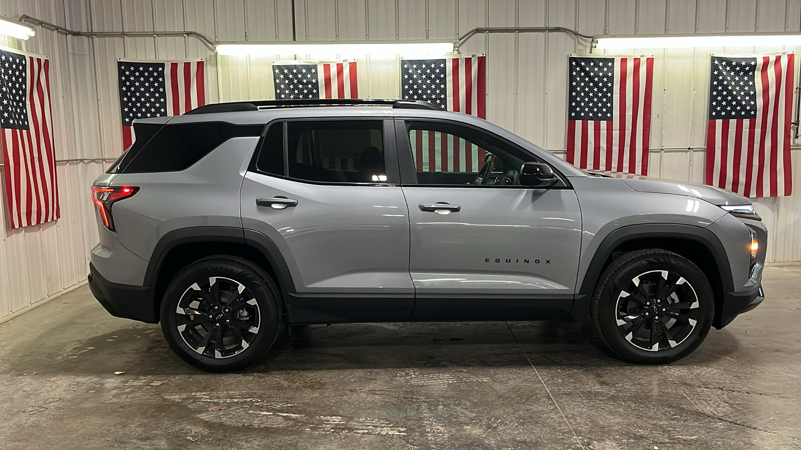 2025 Chevrolet Equinox AWD RS 2