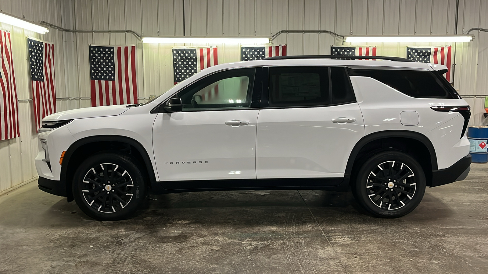 2025 Chevrolet Traverse AWD LT 6