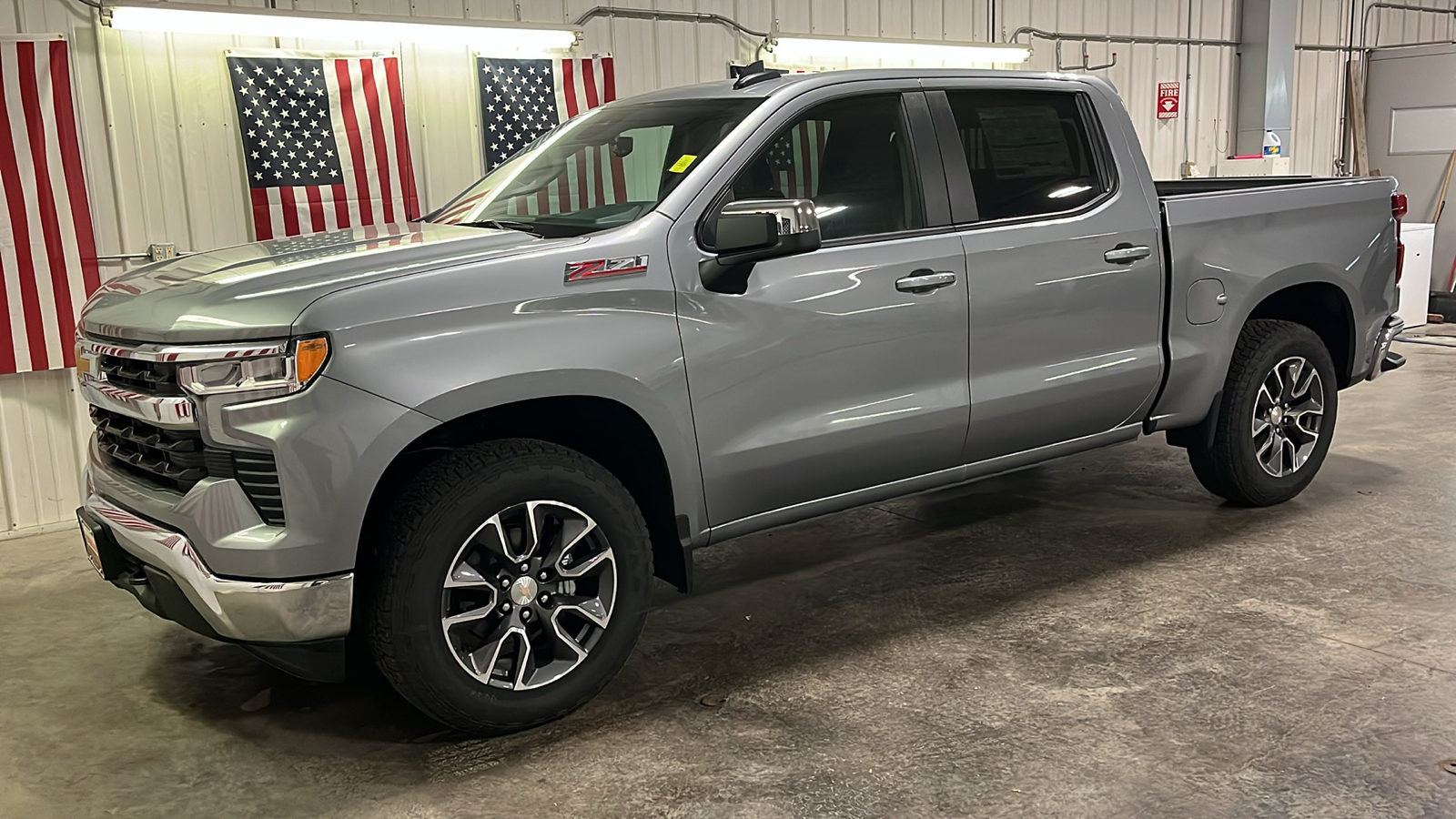 2024 Chevrolet Silverado 1500 LT 7