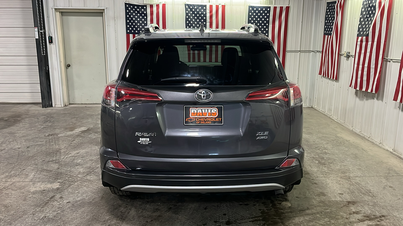 2018 Toyota RAV4 XLE 4