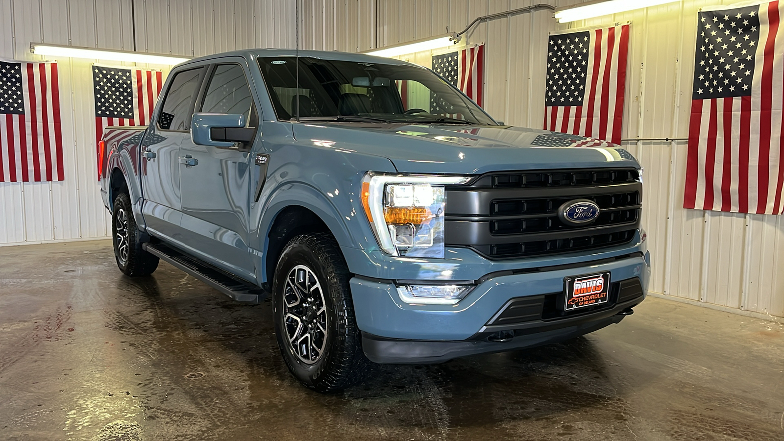 2023 Ford F-150 LARIAT 1