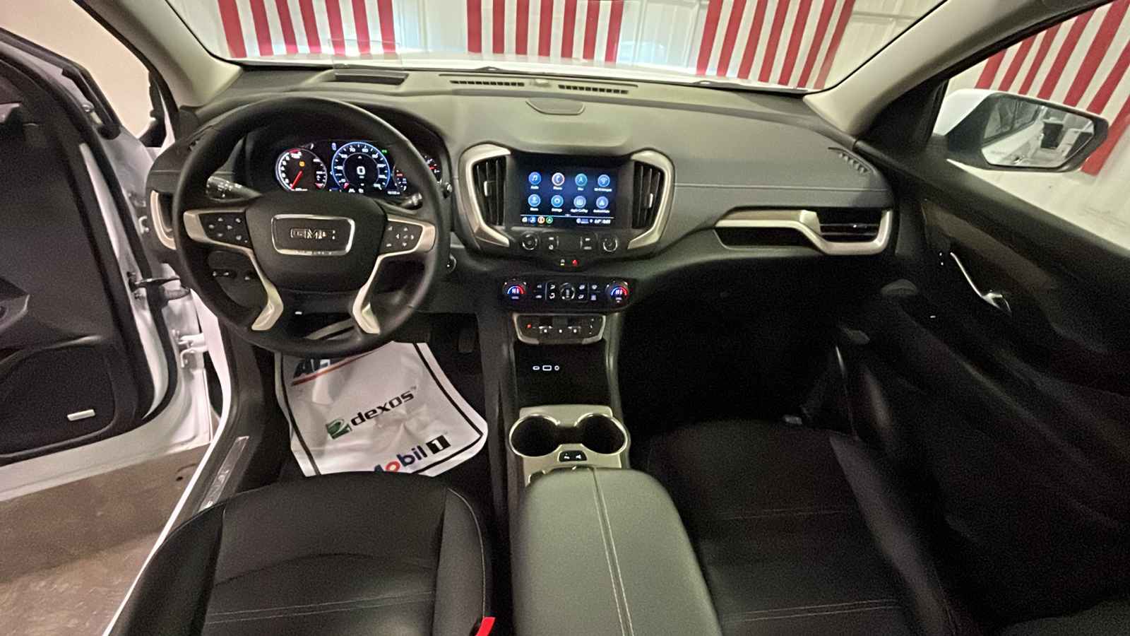 2023 GMC Terrain Denali 10