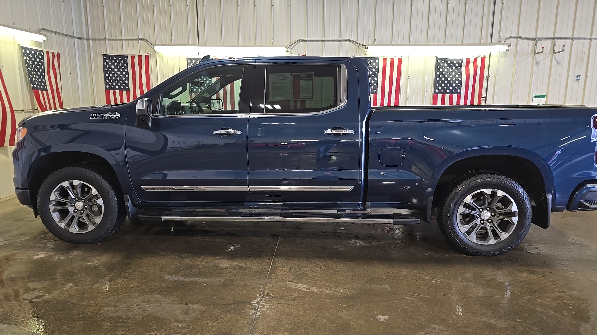 2022 Chevrolet Silverado 1500 High Country 3