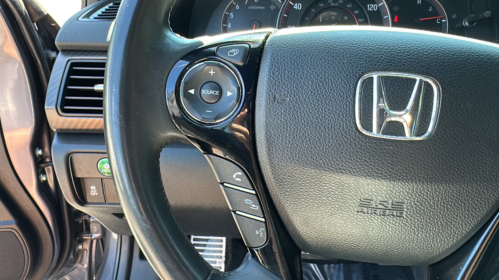 2016 Honda Accord Sedan  12