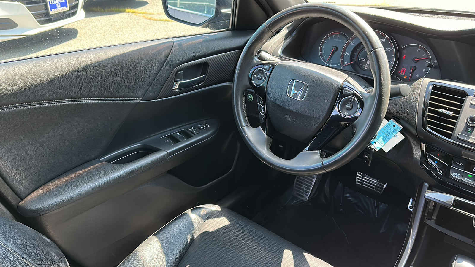 2016 Honda Accord Sedan  22