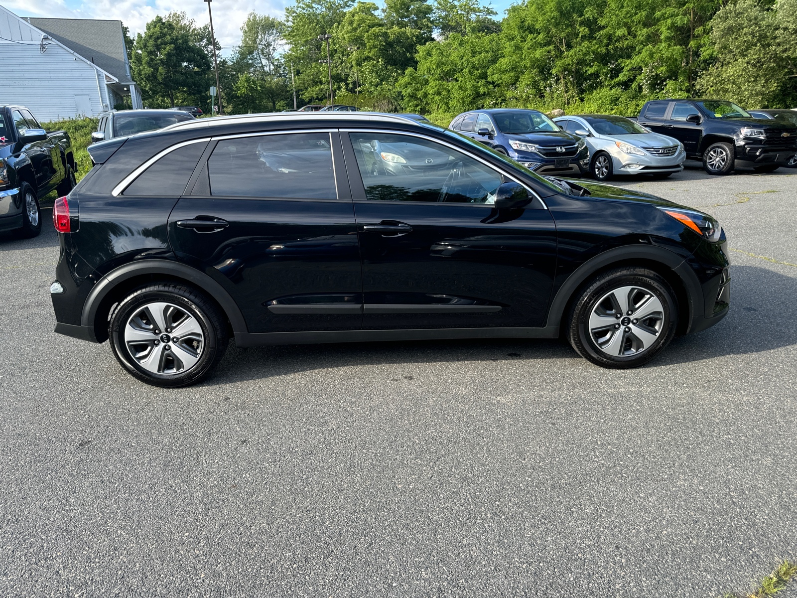 2020 Kia Niro LX 7