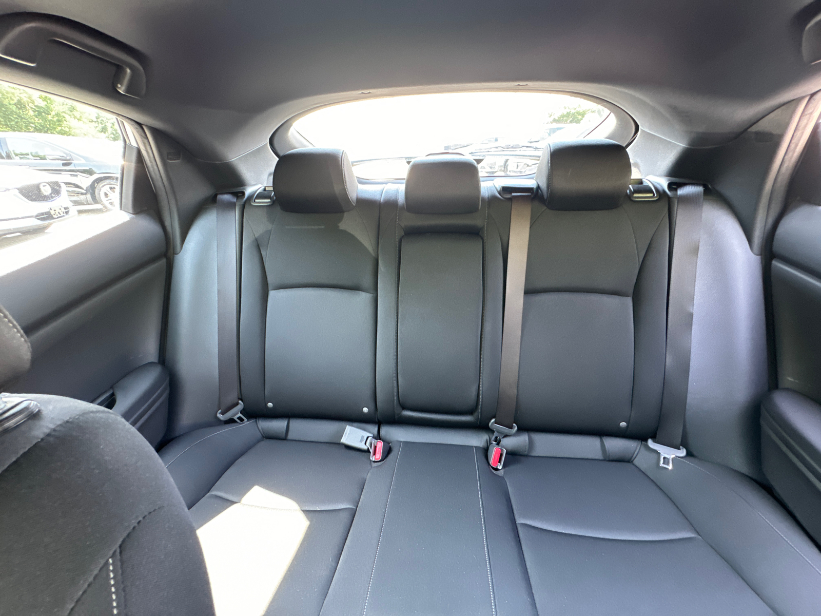 2021 Honda Civic Hatchback EX 29