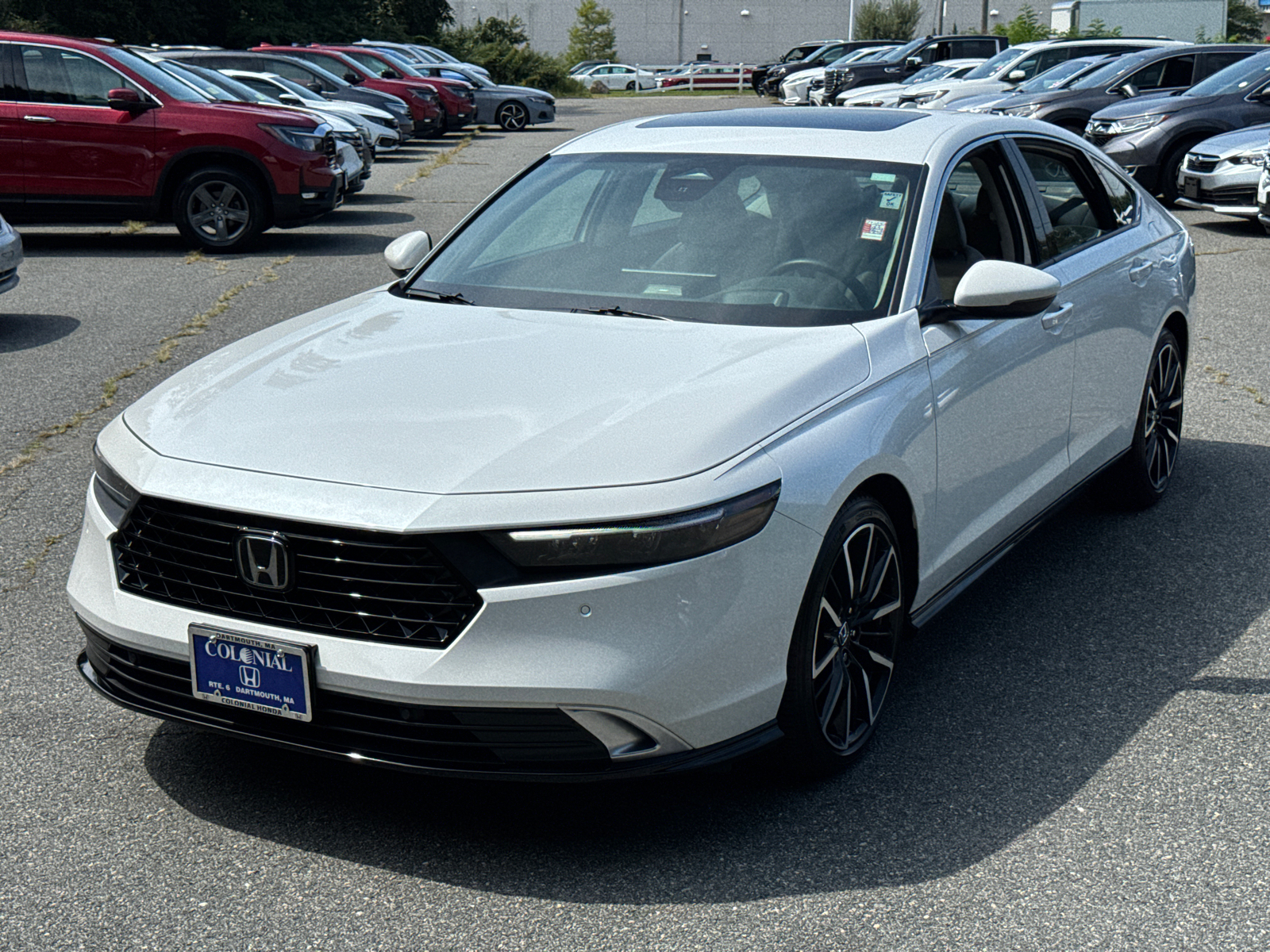 2023 Honda Accord Hybrid Touring 1