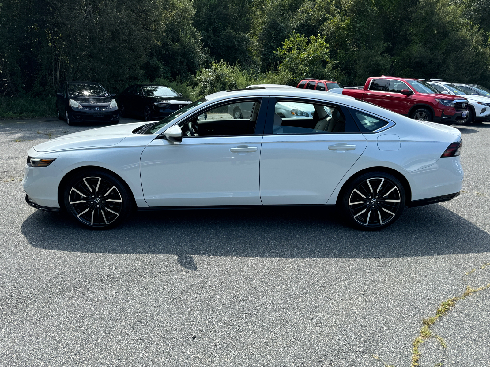 2023 Honda Accord Hybrid Touring 3