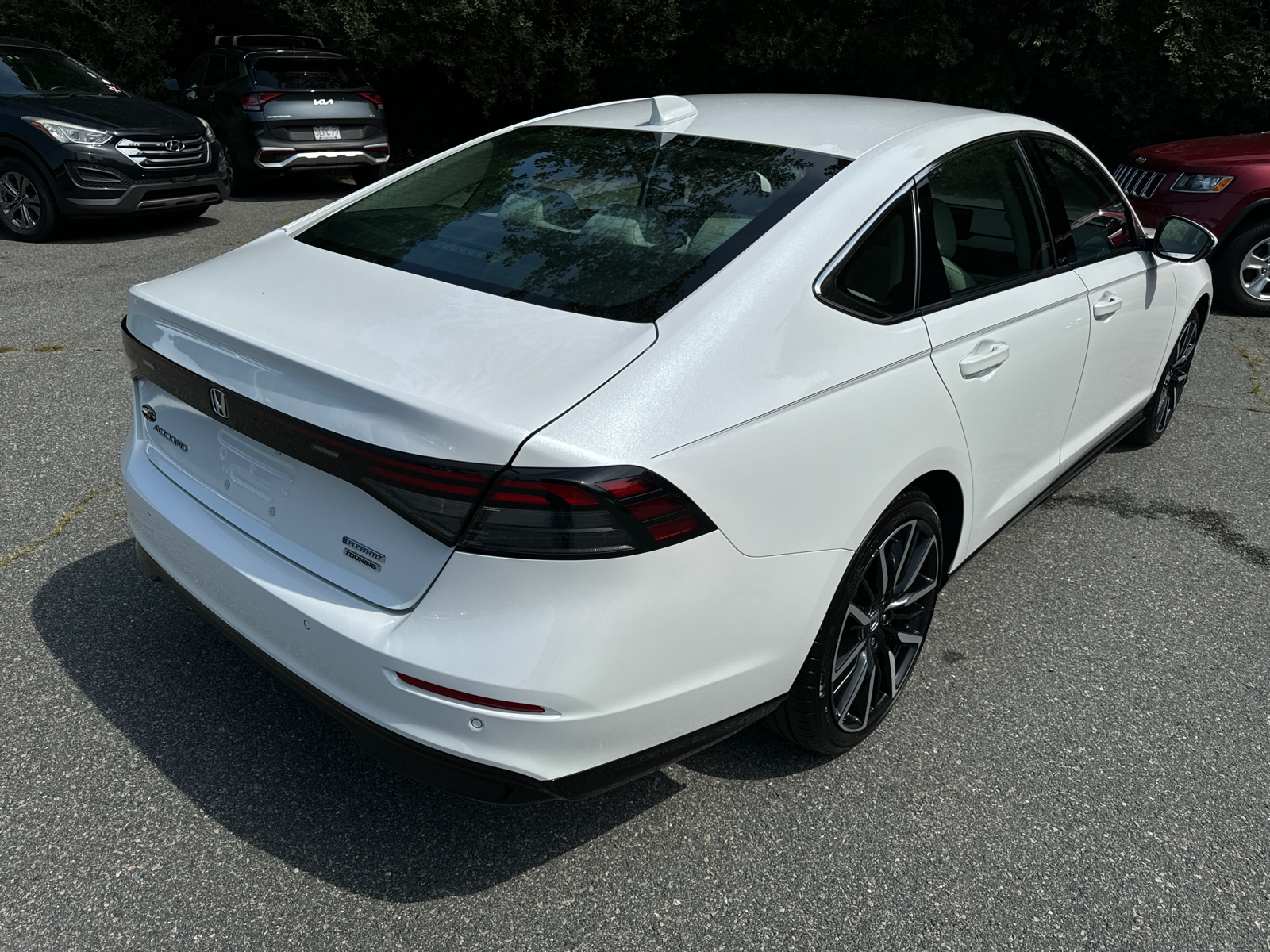 2023 Honda Accord Hybrid Touring 6